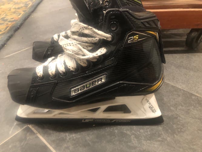Used Bauer Regular Width Size 5.5 Supreme 2S Pro Hockey Goalie Skates