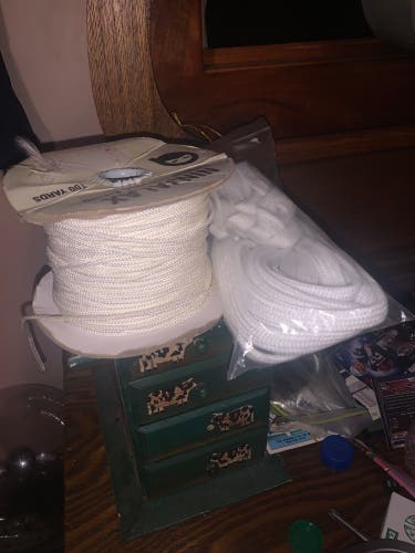 70 Yard Spool And 15 Shooting Strings