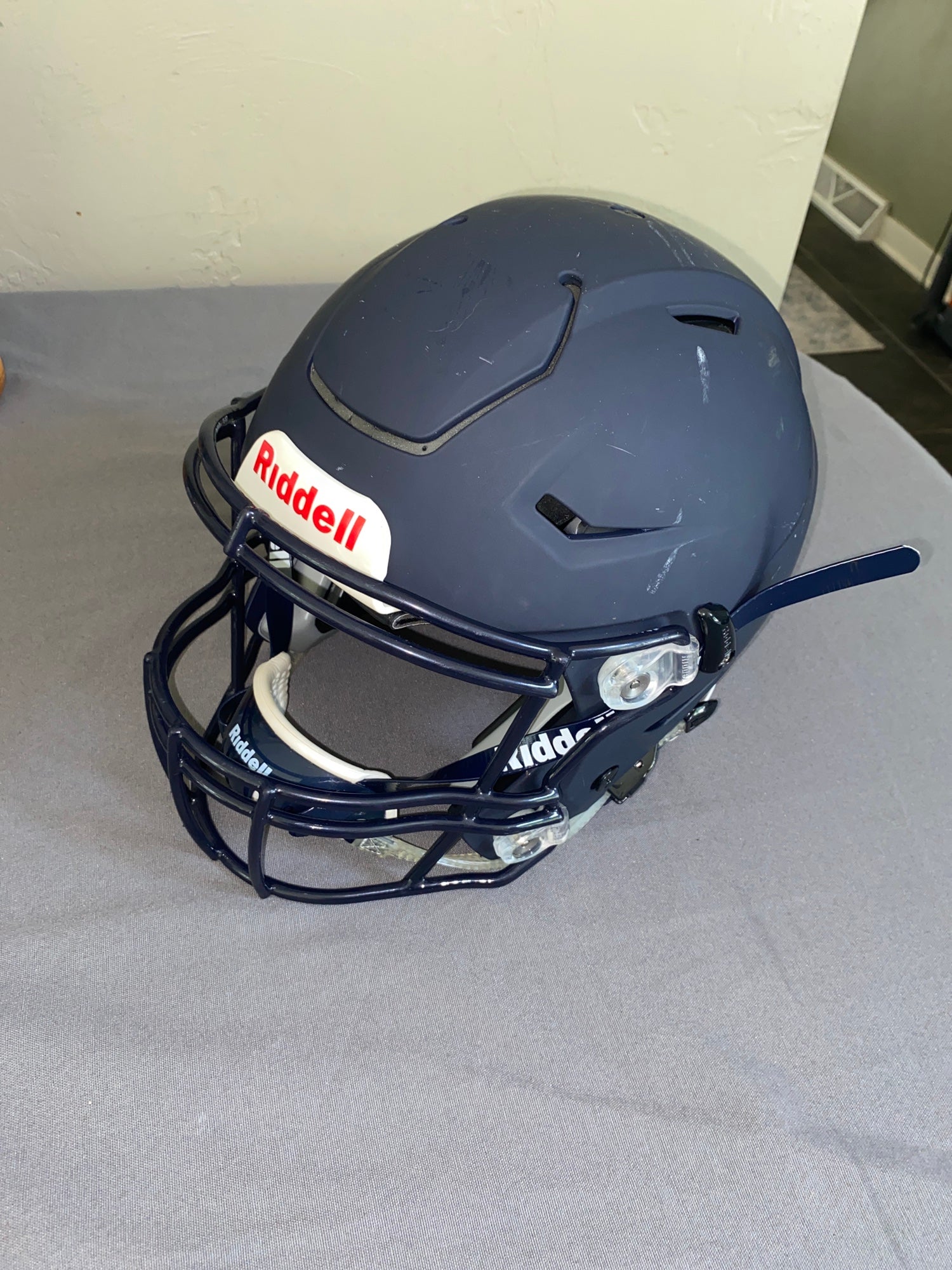 ADULT LARGE Riddell SPEED Football Helmet MATTE NAVY with S2BD-SW-SP Facemask 