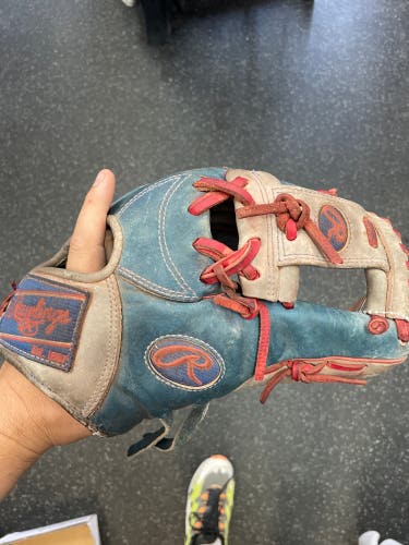 Used Right Hand Throw 11.75" Heart of the Hide Baseball Glove