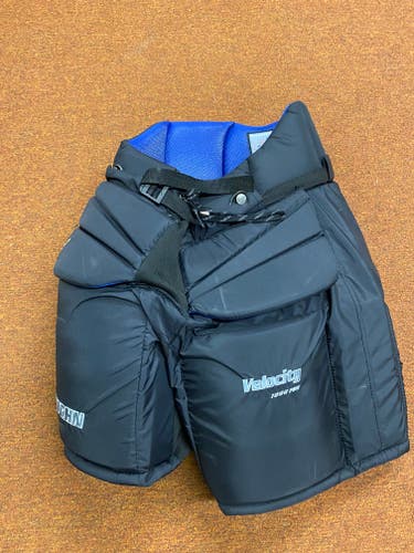 Used Senior Medium Vaughn Velocity 1000 pro Hockey Goalie Pants