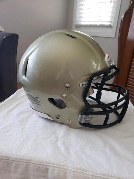 Adult New Small Riddell Speed Helmet