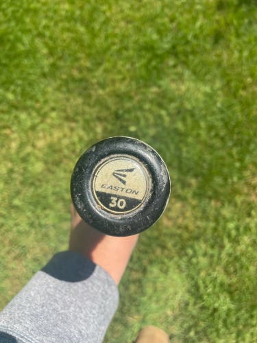 2017 Composite (-10) 20 oz 30" Mako Beast Bat
