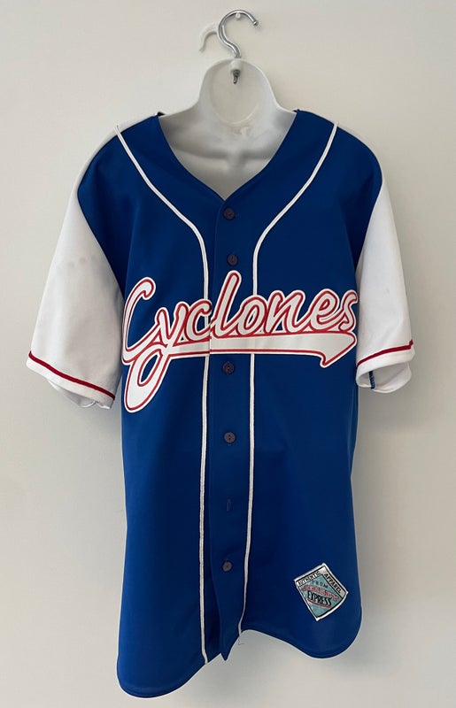 New Minnesota Twins game jersey size medium