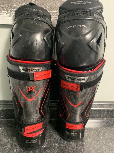 Bauer  Vapor 1X Lite Shin Pads