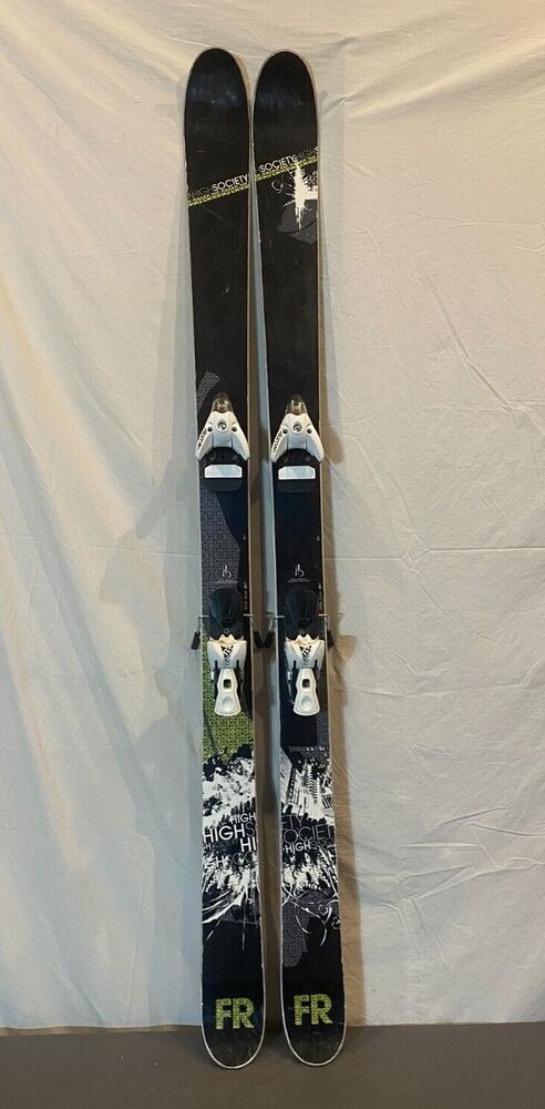 twin tips with bindings