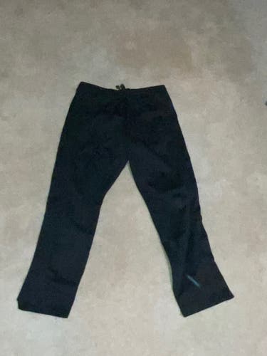 Black Used Large Under Armour Pants