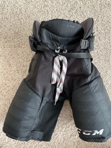 Junior Small CCM  QLT 230 Hockey Pants