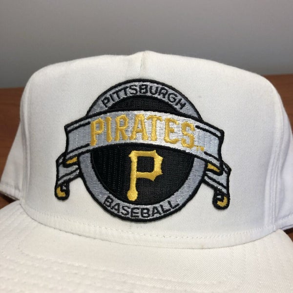 New Era Men's White and Gold Pittsburgh Pirates Crest 9FIFTY