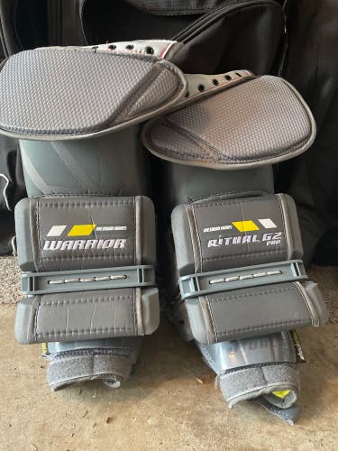 New Medium Warrior Ritual G2 PRO Goalie Chest Protector
