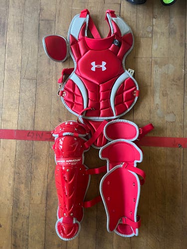 New Under Armour Youth Victory Series Catcher's Set UACPCC2-YVS