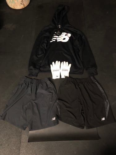 NEW BALANCE Shorts sz LG (2 pairs) Hoodie (sz LG) Franklin CFX Pro Chrome (MD)