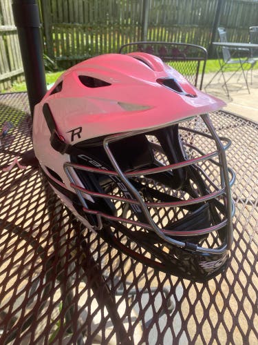 Player's Cascade R Helmet
