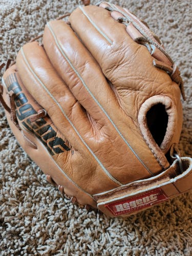 NICE Regent R/H Throw Doug Decinces Signature Series Baseball Glove 11.5" REAL LEATHER