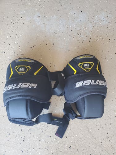 Used Bauer Supreme Jr Goalie Knee Guards
