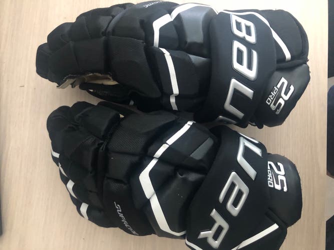 Bauer 13" Supreme 2S Pro Gloves
