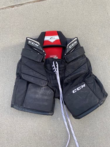 Used Medium CCM  E2.9 Goalie Pants