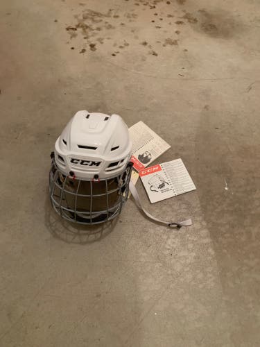 New Small CCM Resistance 300 Helmet