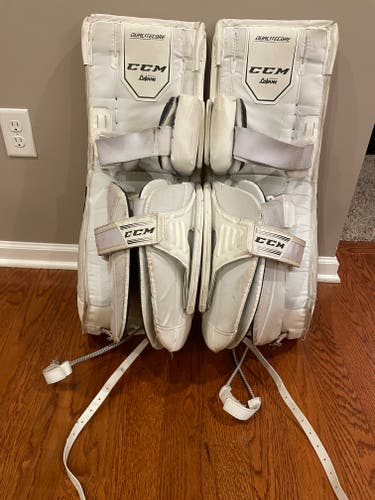 Used 29" CCM Extreme flex 4.9 Goalie Leg Pads