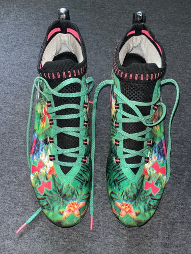 Used Molded Tropical Cleats Under Armour Spotlight