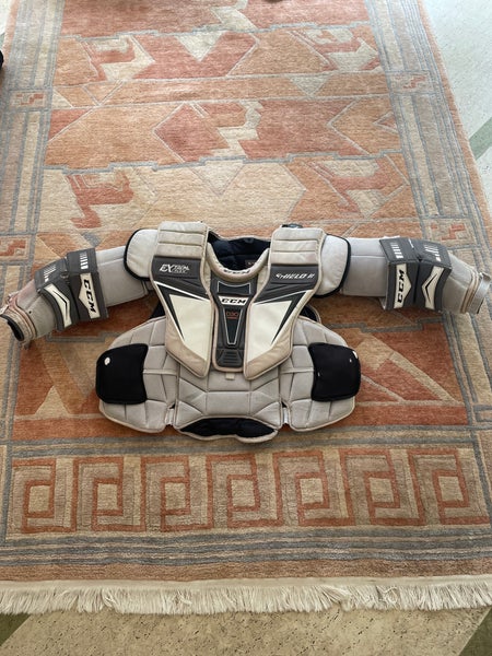 Used Large CCM Extreme Flex Shield II Goalie Chest Protector