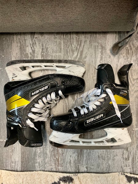 Used Bauer Regular Width Pro Stock Size 5 Supreme UltraSonic Hockey Skates