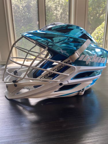 New Chrome Blue Igloo Cascade XRS Helmet