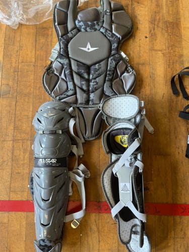 New All Star System 7 Axis Catcher's Set