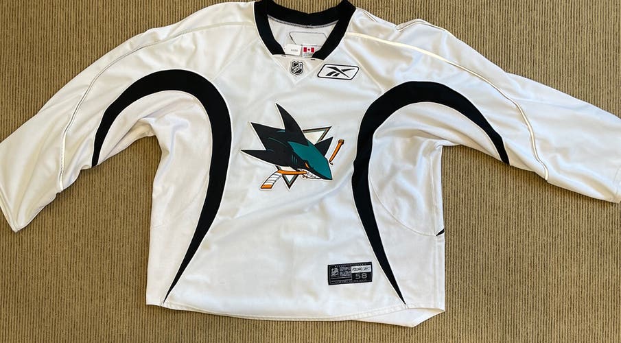 TEAM ISSUED Reebok Edge 2.0 San Jose Sharks Goalie cut Reflective Stripes Jersey 58