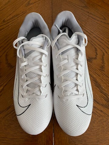White Adult New Men's Size 10 (Women's 11) Nike Low Cut Vapor