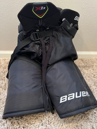 New XL Bauer Vapor X2.9 Hockey Pants