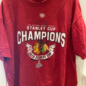 NHL CHICAGO BLACKHAWKS 2010 STANLEY CUP CHAMPIONS OLD TIME HOCKEY T-SHIRT (XL)