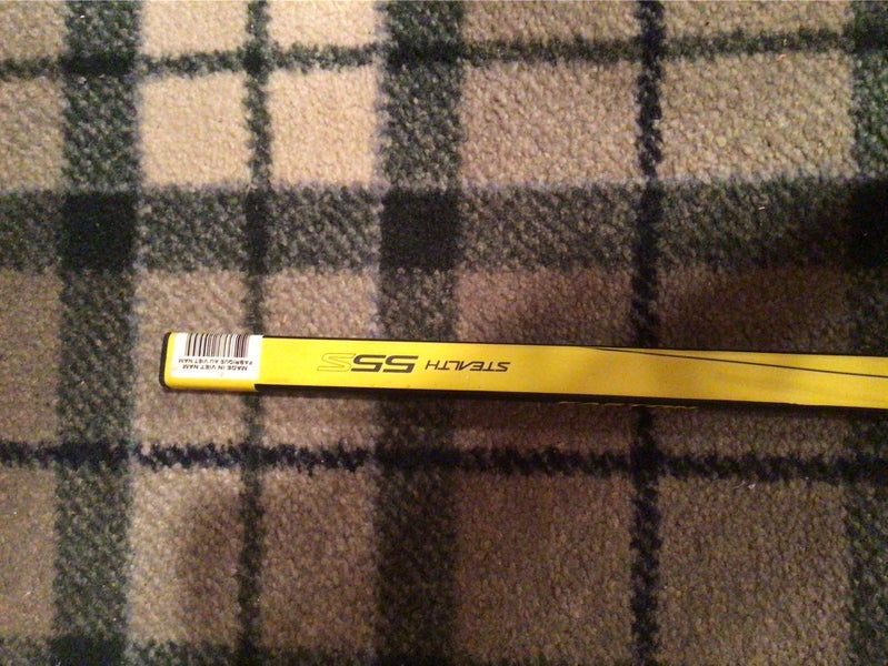 Easton Stealth S17 Grip Stick Yellow - Junior