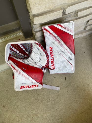 Used Regular Bauer Supreme 2S9 int glove and blocker
