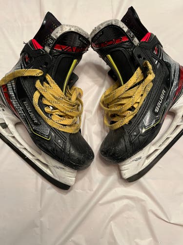Used Bauer Extra Wide Width  Size 3.5 Vapor 2X Pro Hockey Skates