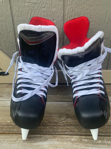 New Bauer Regular Width Size 7 Vapor X400 Hockey Skates