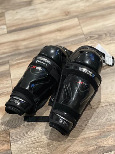 New Bauer Vapor x900 lite Shin Pads