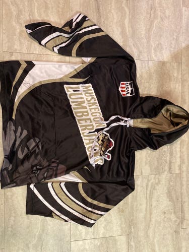 Black Used Large  Sweatshirt Muskegon Lumberjacks