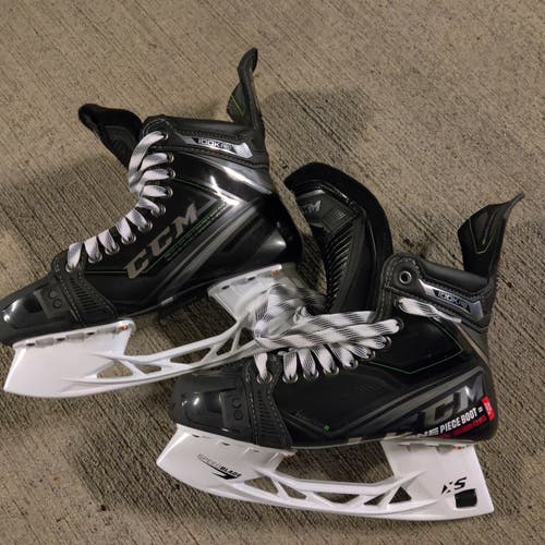 Senior New CCM RibCor 100k Pro Hockey Skates Regular Width Size 7.5