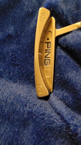 Used Men's Ping Right Handed Blade zing Putter Uniflex 35"