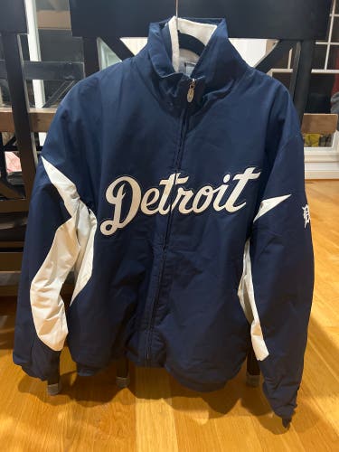 Blue Used Large Detroit Tigers On-field Majestic Jacket