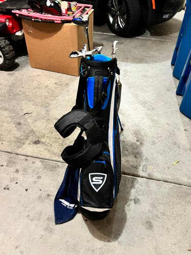 Men's Right Handed Regular Flex 9 Pieces Strata Clubs (Full Set)