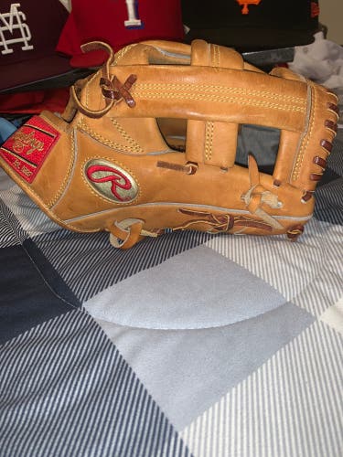 Infield 11.5" Heart of the Hide Baseball Glove