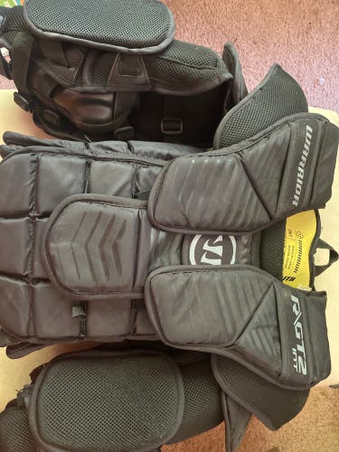 Used Medium Warrior Ritual GT2 Goalie Chest Protector