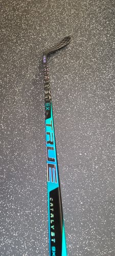 3 - Pack Senior New RH True Catalyst 9X Hockey Stick EK65 Pro Stock