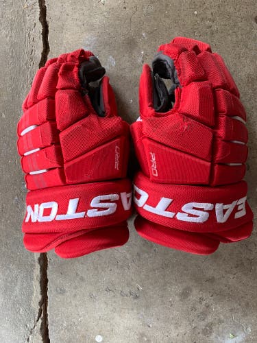 Easton 15" Pro Stock Gloves
