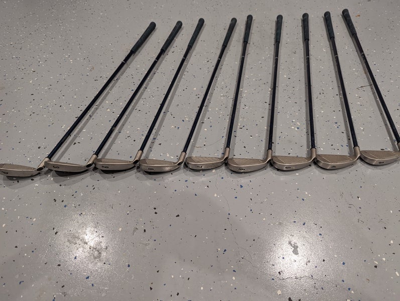Women's Used Callaway Right Handed Big Bertha X-12 Iron Set Ladies Flex 9 Pieces Graphite Shaft