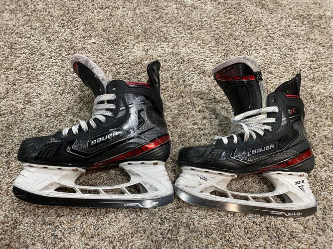 Used Bauer Regular Width Size 5 Vapor 2X Hockey Skates