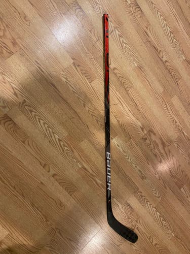 Senior Left Hand P88 Vapor FlyLite Hockey Stick