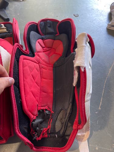 Bauer  Vapor APX2 Shin Pads